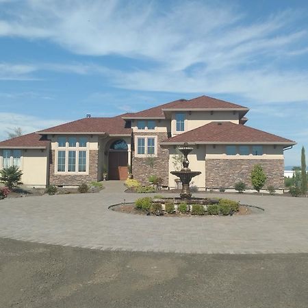 Bed and Breakfast Casale Forest Grove Exterior foto